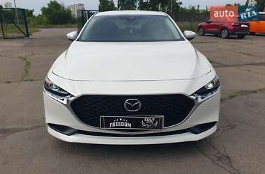 Седан Mazda 3 2019 в 