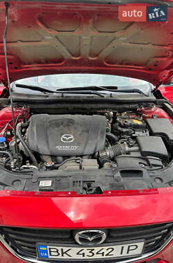 Хэтчбек Mazda 3 2017 в 