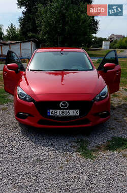 Хэтчбек Mazda 3 2017 в Виннице