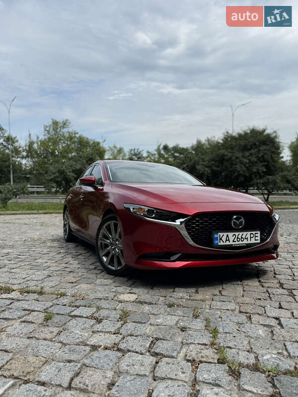 Седан Mazda 3 2020 в Киеве