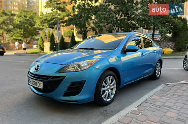 Седан Mazda 3 2011 в Киеве