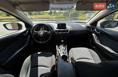 Хэтчбек Mazda 3 2015 в 