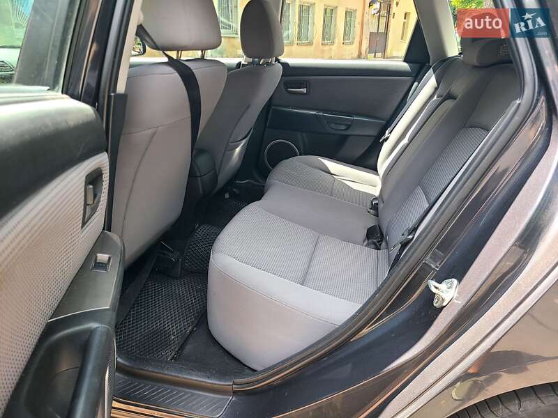 Хэтчбек Mazda 3 2007 в Одессе