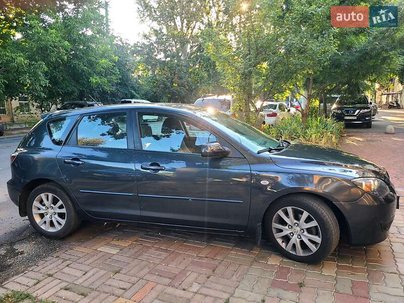 Хэтчбек Mazda 3 2007 в Одессе