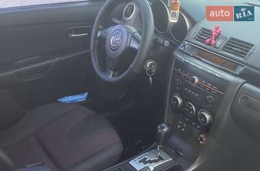 Хэтчбек Mazda 3 2003 в 