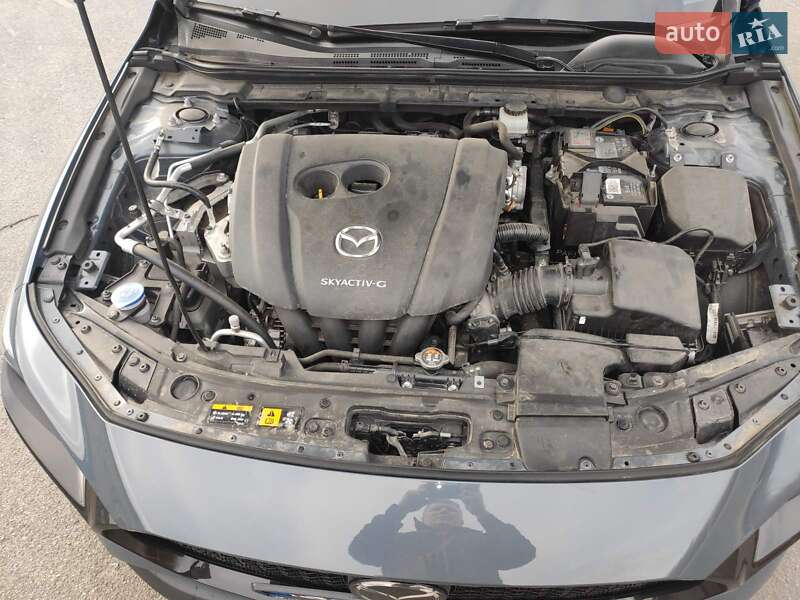 Хэтчбек Mazda 3 2019 в Днепре