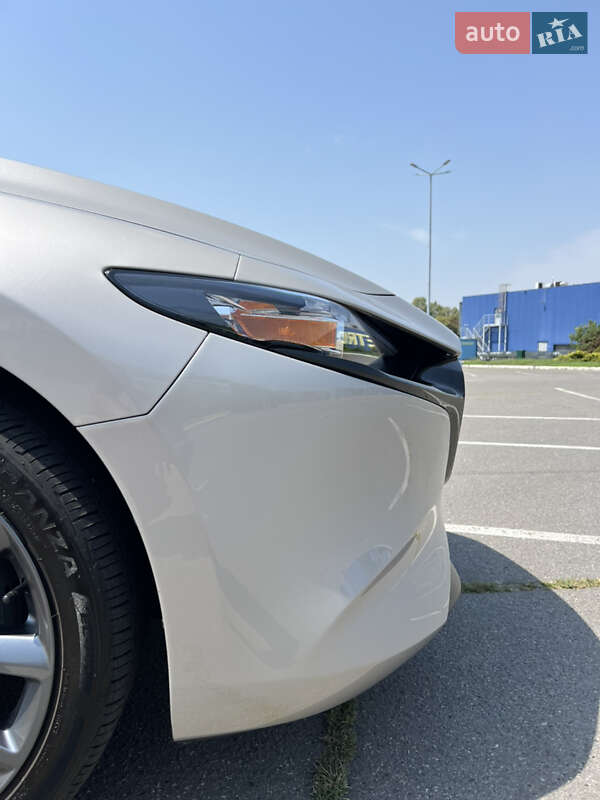 Хэтчбек Mazda 3 2024 в Днепре