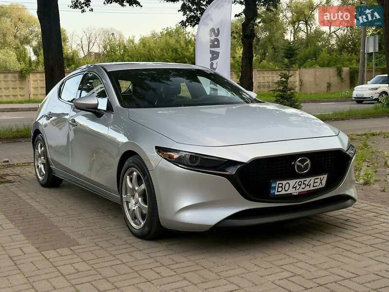 Mazda 3 2019