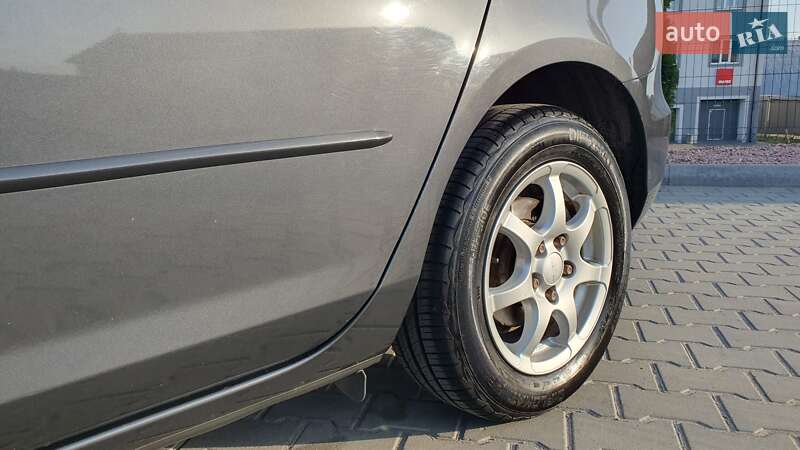 Хэтчбек Mazda 3 2007 в Виннице