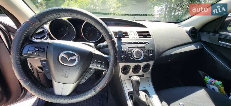 Хетчбек Mazda 3 2009 в Полтаві фото 8 Хетчбек Mazda 3 2009 в Полтаві