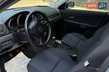 Хэтчбек Mazda 3 2004 в 
