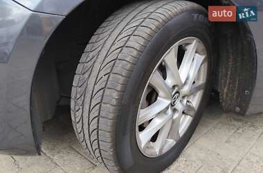 Седан Mazda 3 2015 в 
