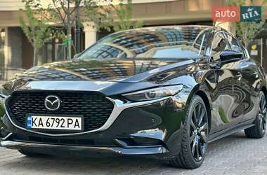 Седан Mazda 3 2019 в Киеве