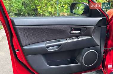 Хэтчбек Mazda 3 2007 в 