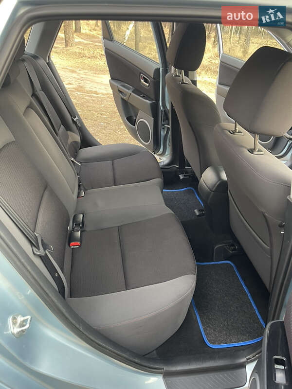 Хэтчбек Mazda 3 2008 в Луцке