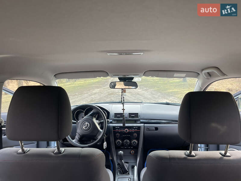 Хэтчбек Mazda 3 2008 в Луцке