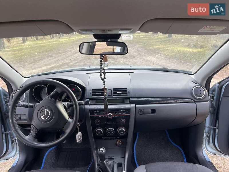 Хэтчбек Mazda 3 2008 в Луцке
