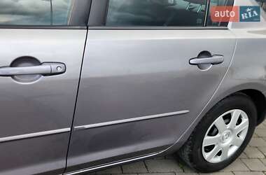 Седан Mazda 3 2006 в 