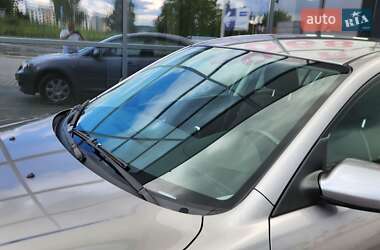 Седан Mazda 3 2006 в 
