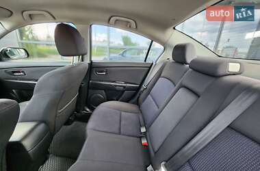 Седан Mazda 3 2006 в 