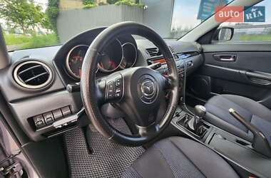 Седан Mazda 3 2006 в 