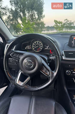 Хэтчбек Mazda 3 2018 в 