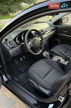 Хэтчбек Mazda 3 2008 в 