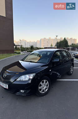 Хетчбек Mazda 3 2006 в Чернігові