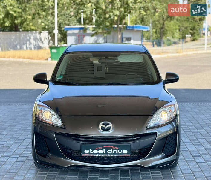 Хэтчбек Mazda 3 2012 в Николаеве