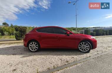 Хэтчбек Mazda 3 2017 в 