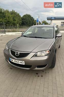 Седан Mazda 3 2005 в Луцьку