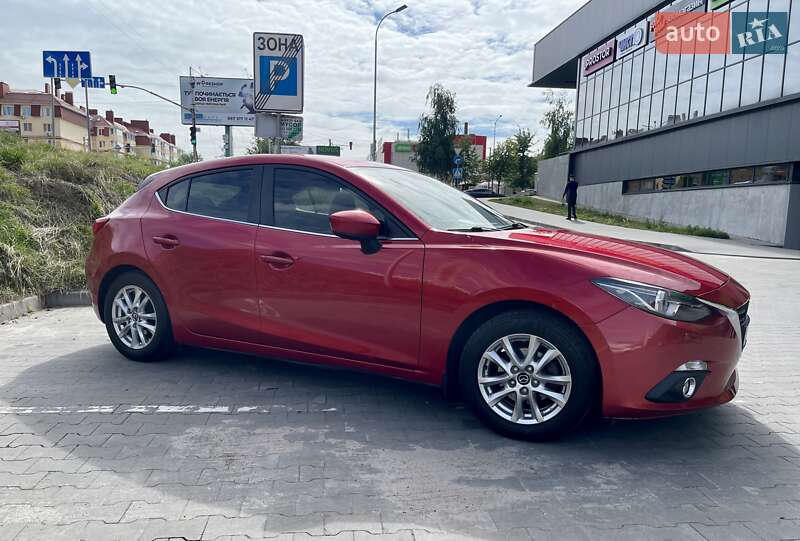 Хэтчбек Mazda 3 2013 в Киеве