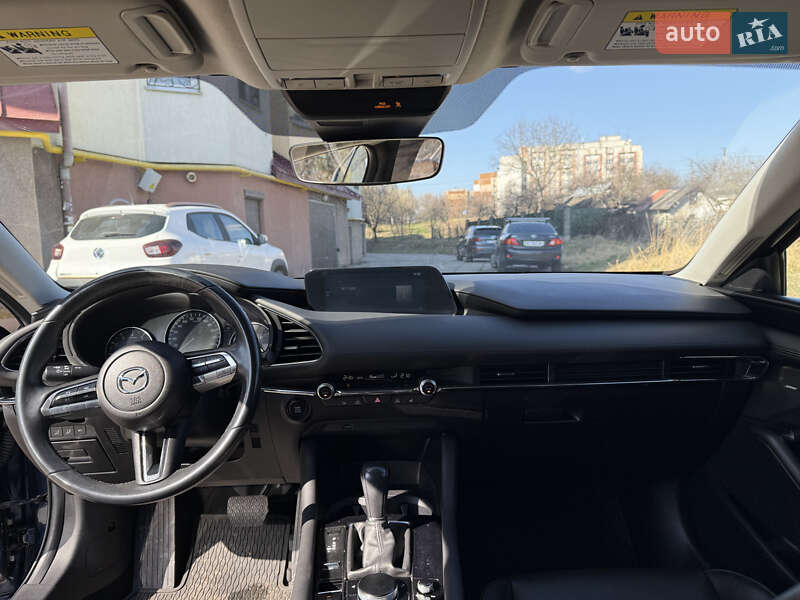 Седан Mazda 3 2020 в Львове