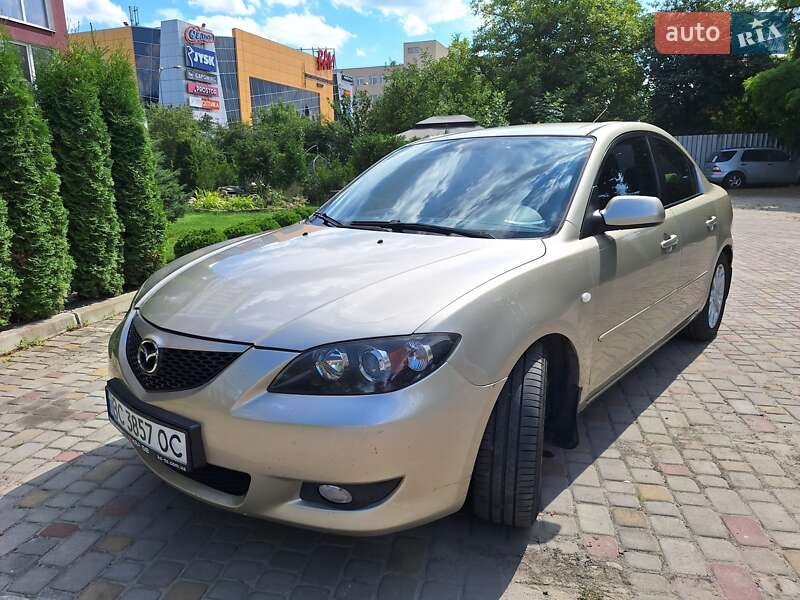 Седан Mazda 3 2005 в Львове