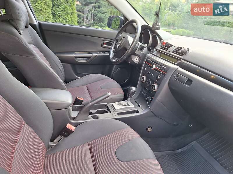 Седан Mazda 3 2005 в Львове