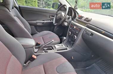 Седан Mazda 3 2005 в 