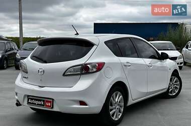 Хэтчбек Mazda 3 2012 в 