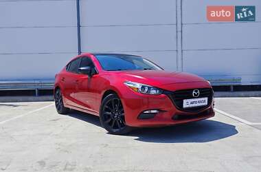 Седан Mazda 3 2017 в Києві