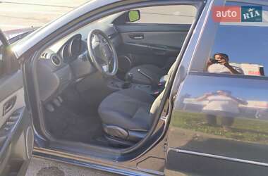 Седан Mazda 3 2006 в 