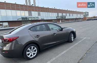 Седан Mazda 3 2016 в Києві