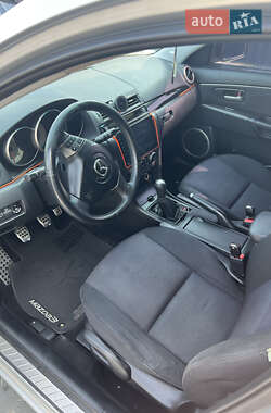 Хэтчбек Mazda 3 2006 в 