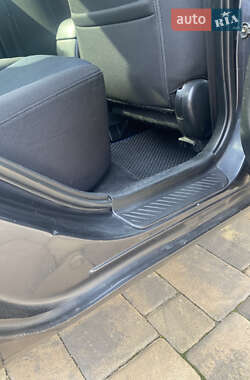 Седан Mazda 3 2006 в 