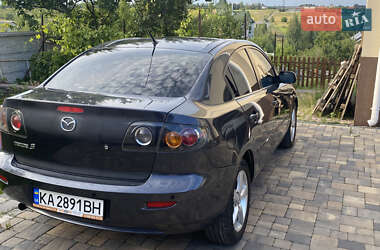 Седан Mazda 3 2006 в 