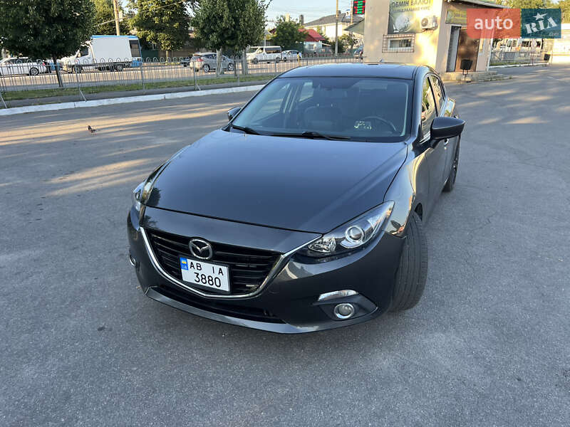 Хетчбек Mazda 3 2015 в Вінниці