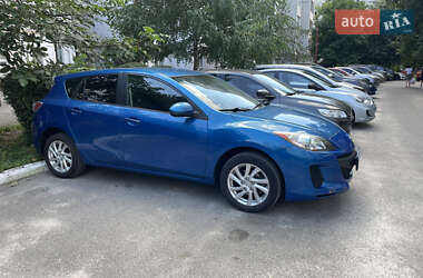 Хэтчбек Mazda 3 2011 в Киеве