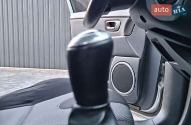 Седан Mazda 3 2007 в 