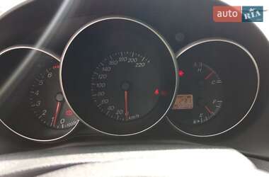 Хэтчбек Mazda 3 2005 в 