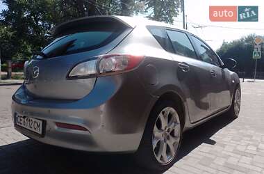 Хетчбек Mazda 3 2010 в Чернівцях