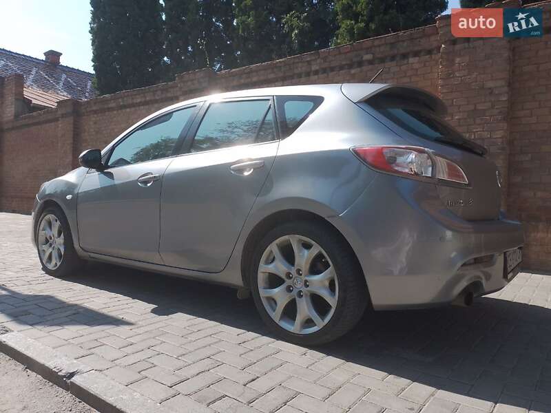 Хэтчбек Mazda 3 2010 в Черновцах фото 6 Хэтчбек Mazda 3 2010 в Черновцах