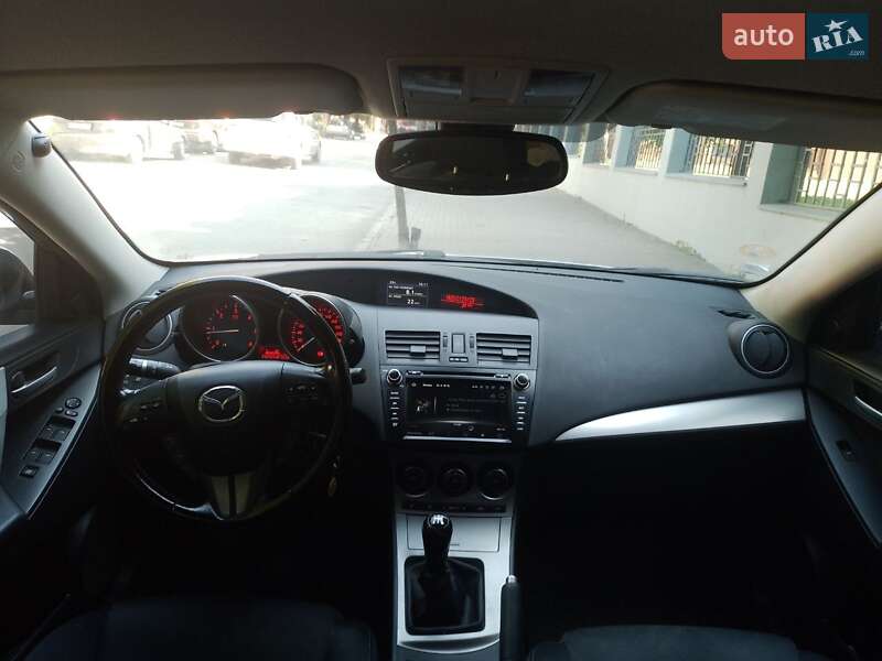 Хэтчбек Mazda 3 2010 в Черновцах фото 14 Хэтчбек Mazda 3 2010 в Черновцах